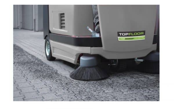 TF130R TRS TOPFLOOR Ride On Sweeper 2 Sweeping Stones Pebbles Dust